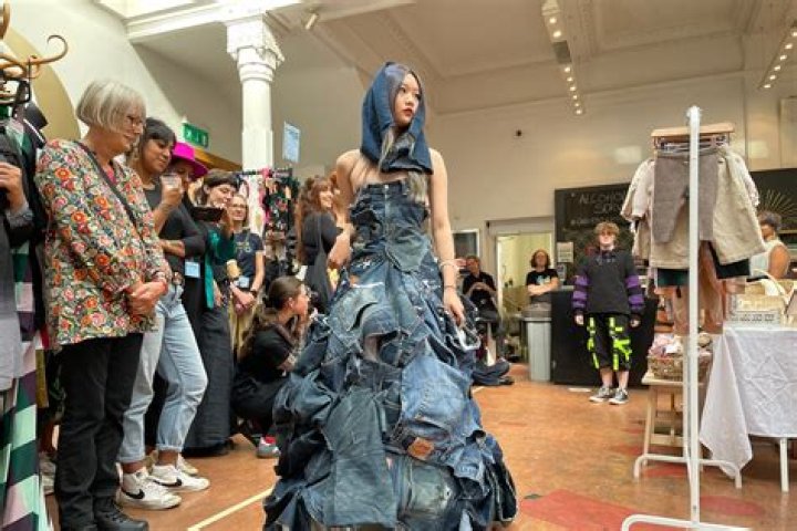 A Pioneer In Sustainable Fashion