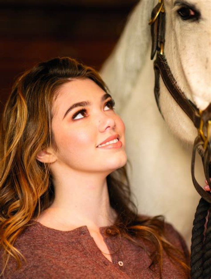 Unveiling The Star Power Of Alisha Newton: Secrets And Success